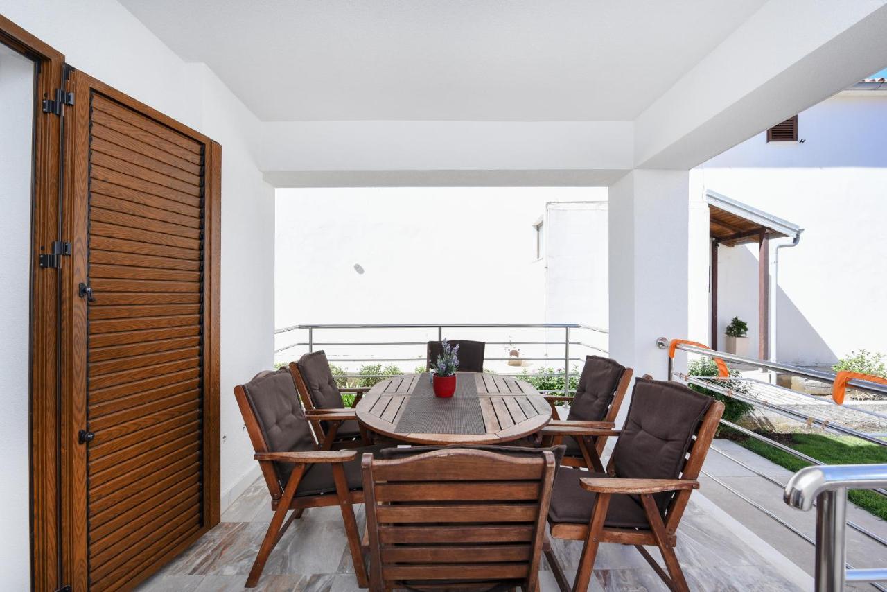 Apartment Sonja Zaton Kültér fotó