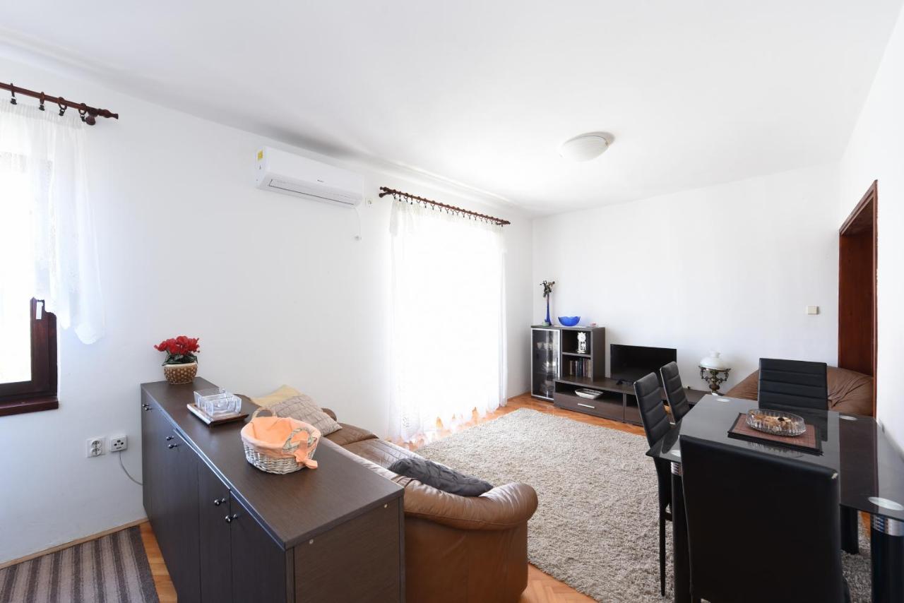 Apartment Sonja Zaton Kültér fotó